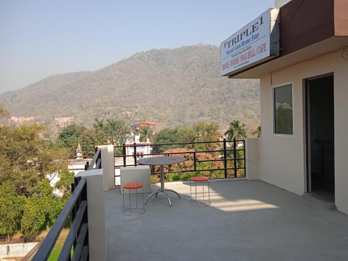 Triple1 Hostel & Homestay Rishikesh Bagian luar foto