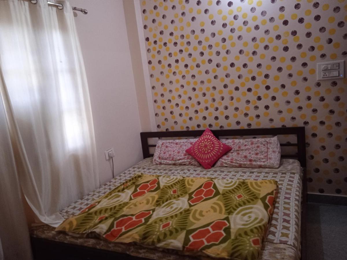 Triple1 Hostel & Homestay Rishikesh Bagian luar foto