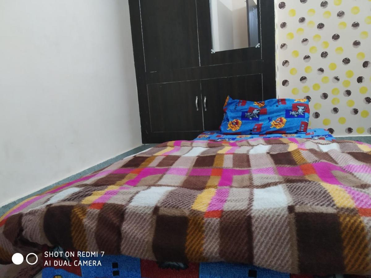 Triple1 Hostel & Homestay Rishikesh Bagian luar foto