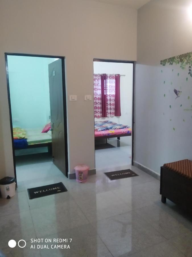 Triple1 Hostel & Homestay Rishikesh Bagian luar foto